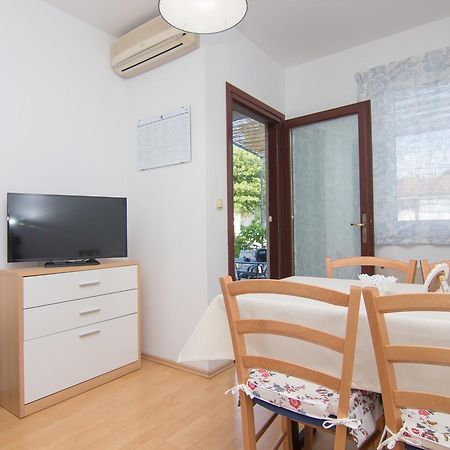 Elida Apartment คิร์ก ภายนอก รูปภาพ