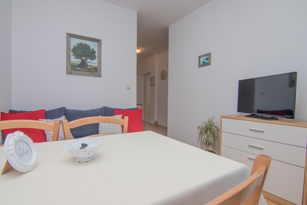 Elida Apartment คิร์ก ภายนอก รูปภาพ
