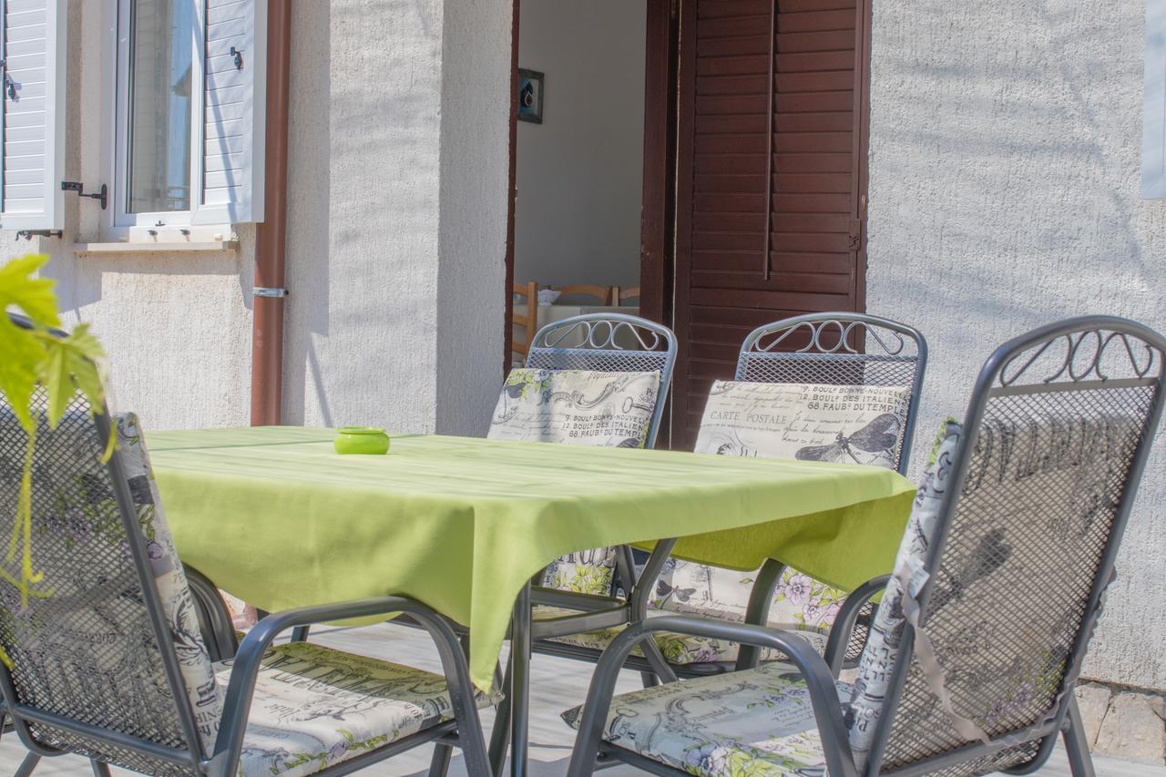 Elida Apartment คิร์ก ภายนอก รูปภาพ