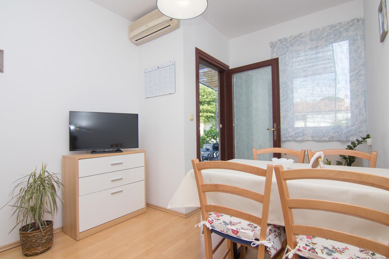 Elida Apartment คิร์ก ภายนอก รูปภาพ